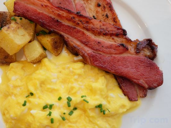 Фото The Belamy House