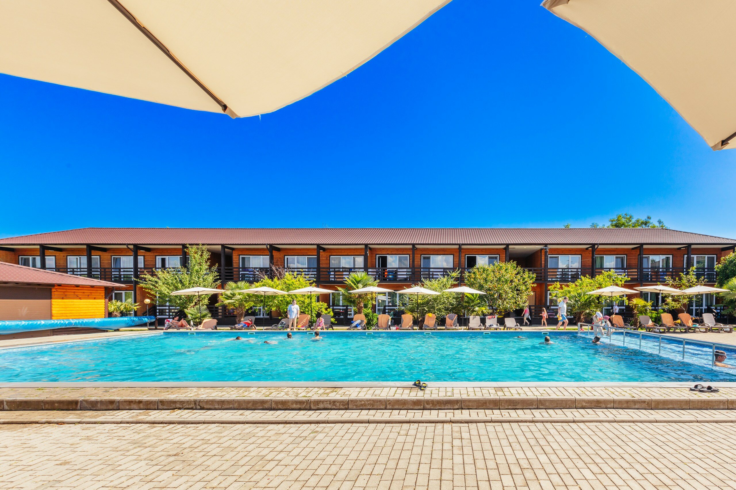 Фото отеля 3