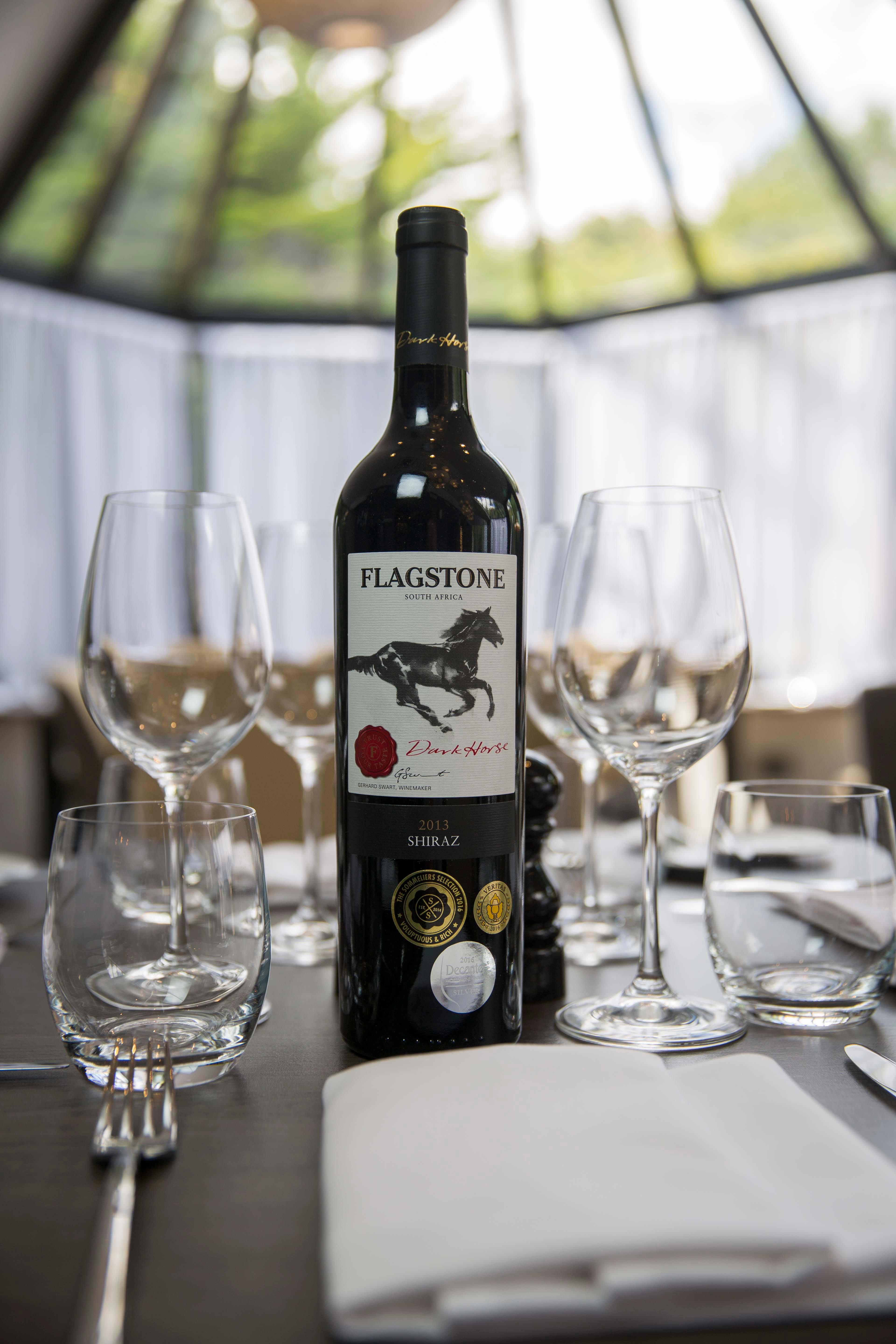 Фото Crowne Plaza Basingstoke