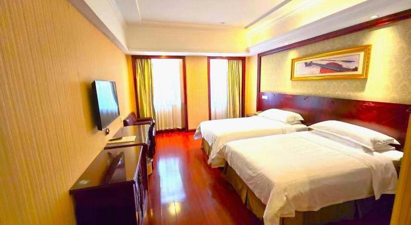 Фото Vienna Hotel Shanghai Wild Animal Park