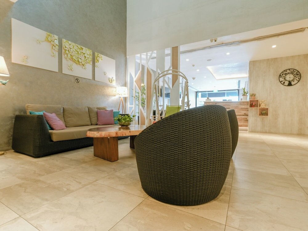 Фото Champion Hotel