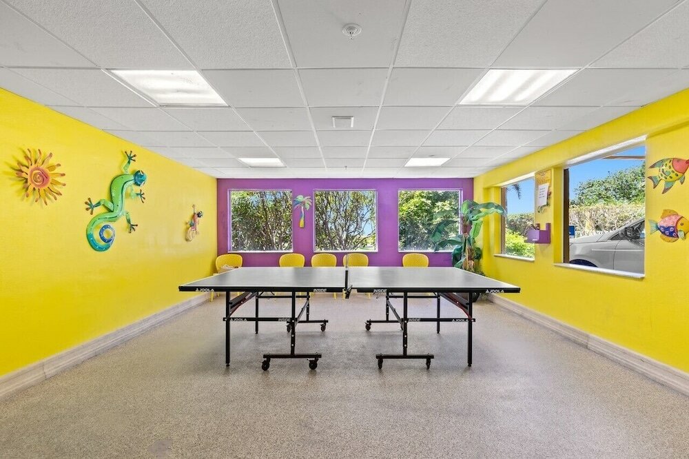 Фото Surf Beach Resort by Sunsational Beach Rentals