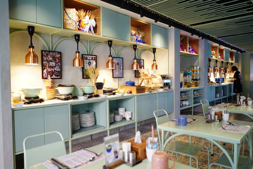 Фото Samsen Street Hotel