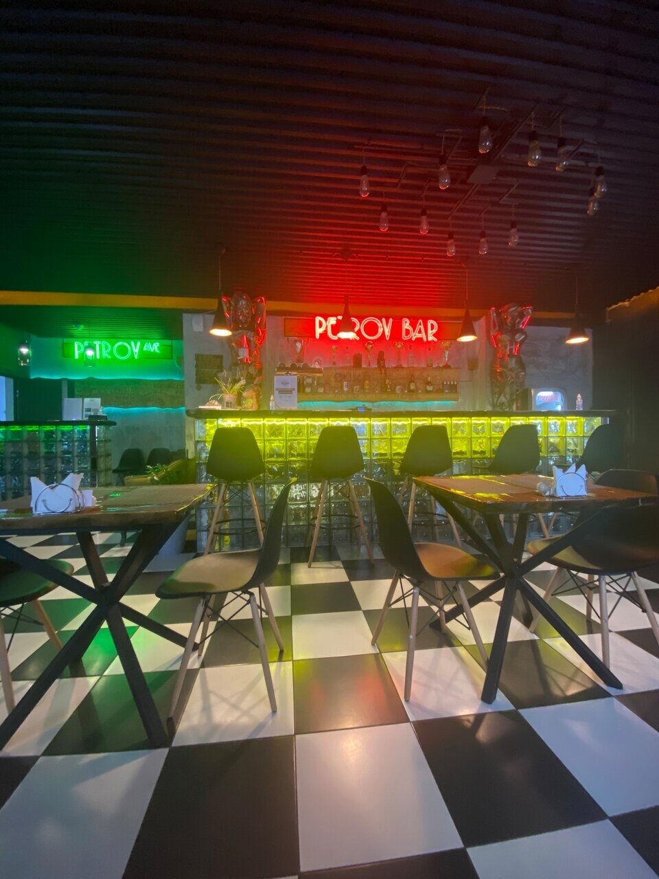 Фото Petrov Avenue