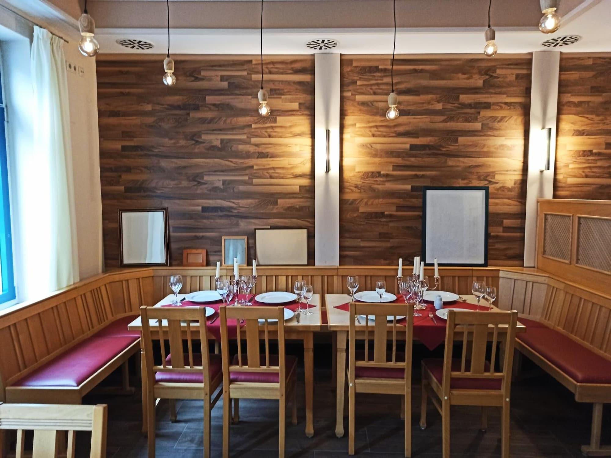 Фото Stadthotel Deggendorf