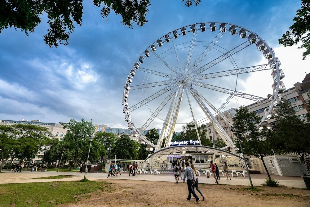 Фото Mercure Budapest Korona Hotel