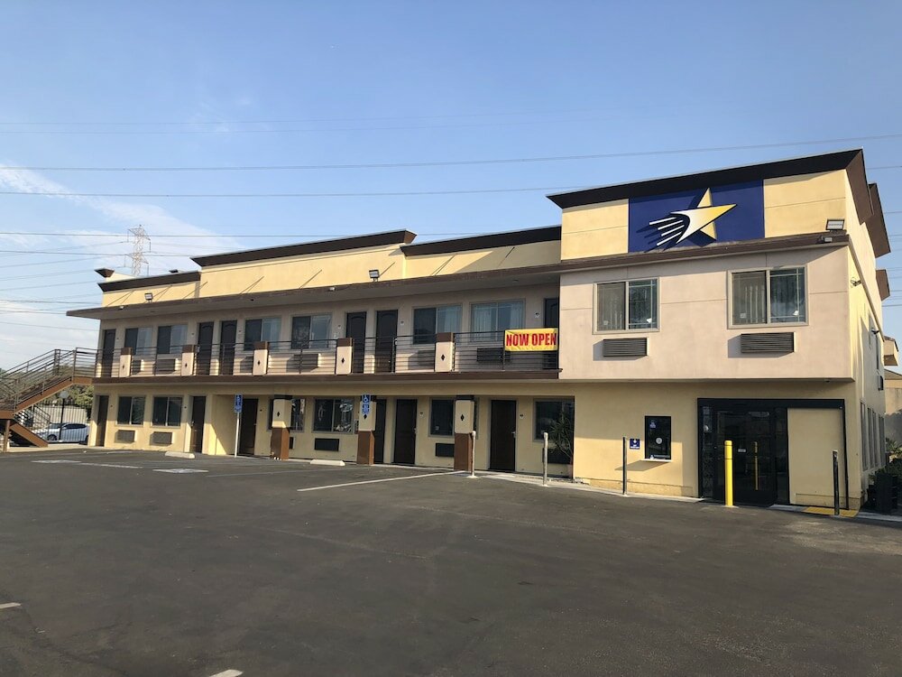 Фото Starlight Inn South El Monte