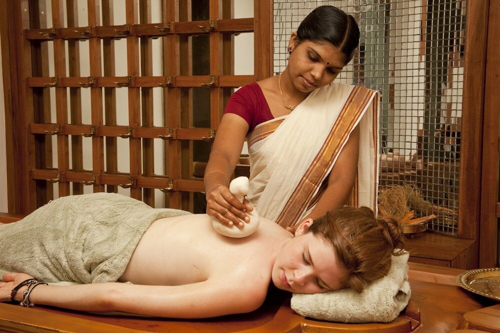 Фото Gokulam Grand Turtle On The Beach