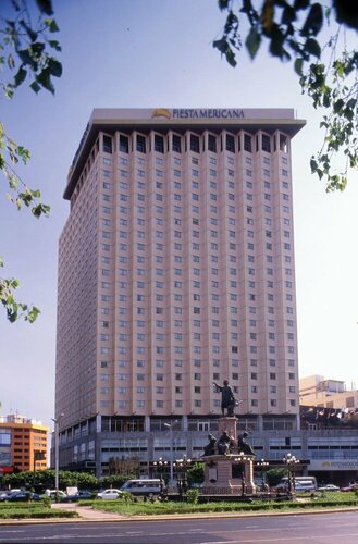 Внешний вид отеля Fiesta Americana Reforma в Мехико, фото 3