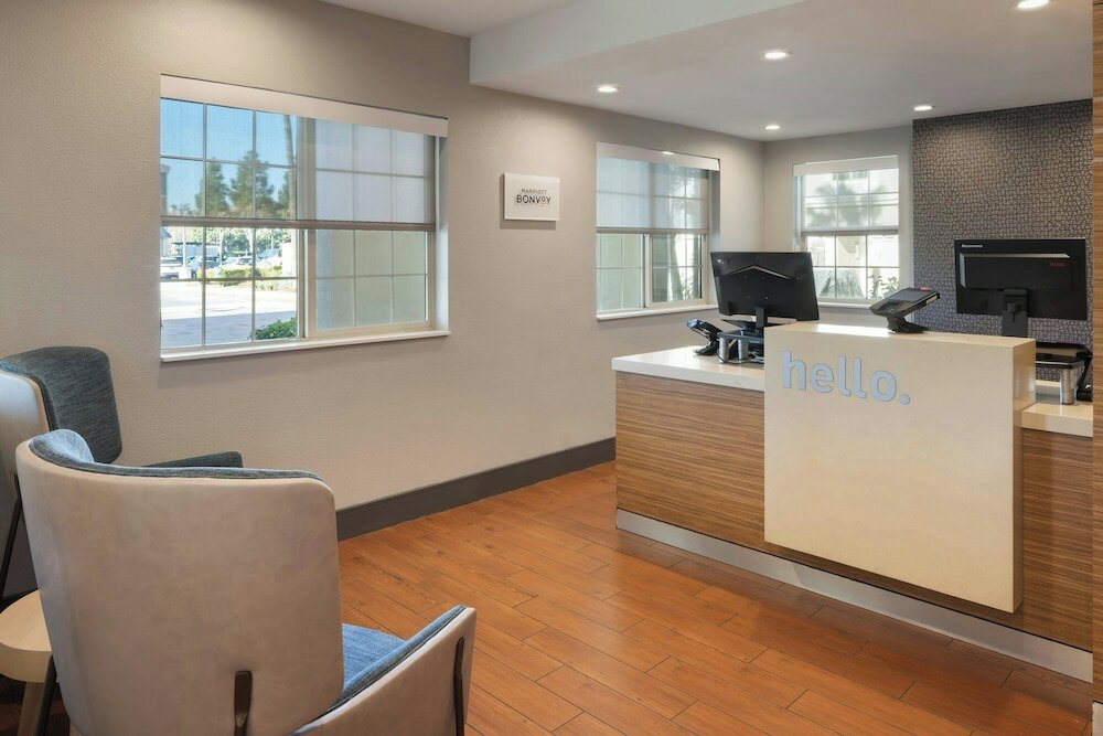 Фото TownePlace Suites by Marriott Ontario Airport