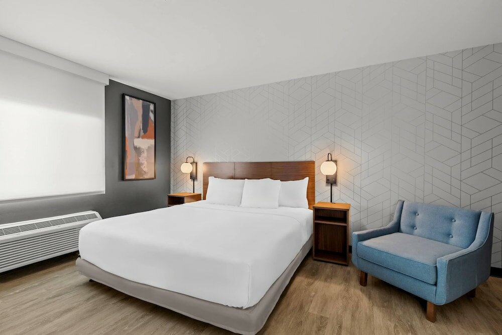 Фото Everhome Suites Temecula