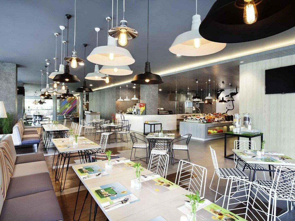 Фото Ibis Styles Jakarta Sunter