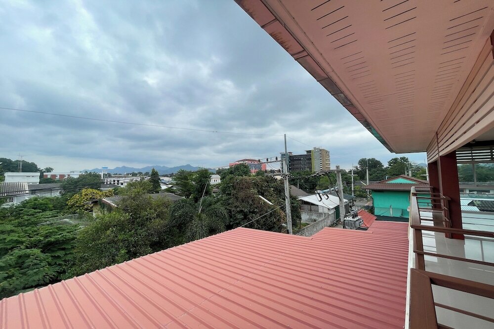 Фото P and P Place Apartment Kanchanaburi
