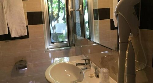 Гостиница Hotel Annunziata в Карраре