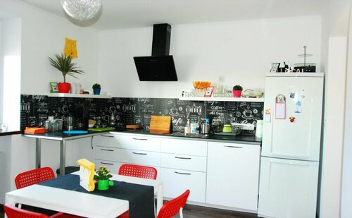 Гостиница 7th Room Guest House в Бжеще