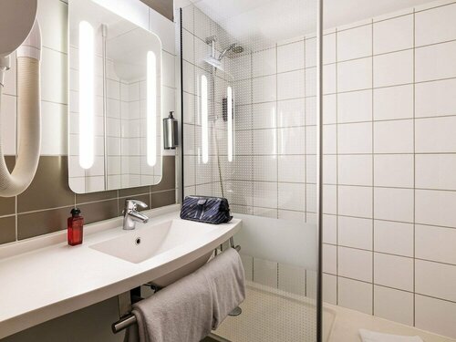 Гостиница Ibis Bordeaux Centre Meriadeck в Бордо