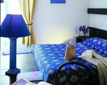 Гостиница Hotel Stars Genève Aéroport в Ферне-Вольтере