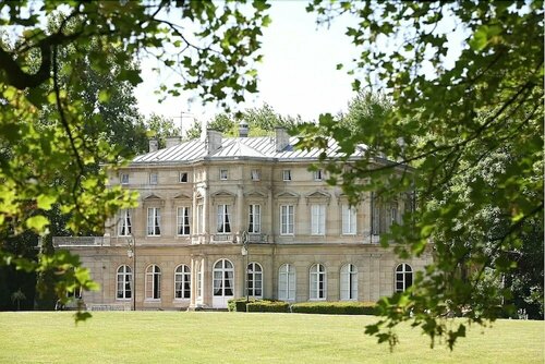 Гостиница Chateau de La Motte Fénelon в Камбре