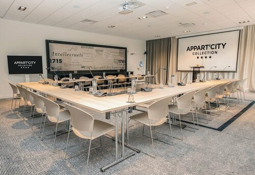 Гостиница Appart'City Collection Genève Aéroport – Ferney Voltaire в Ферне-Вольтере