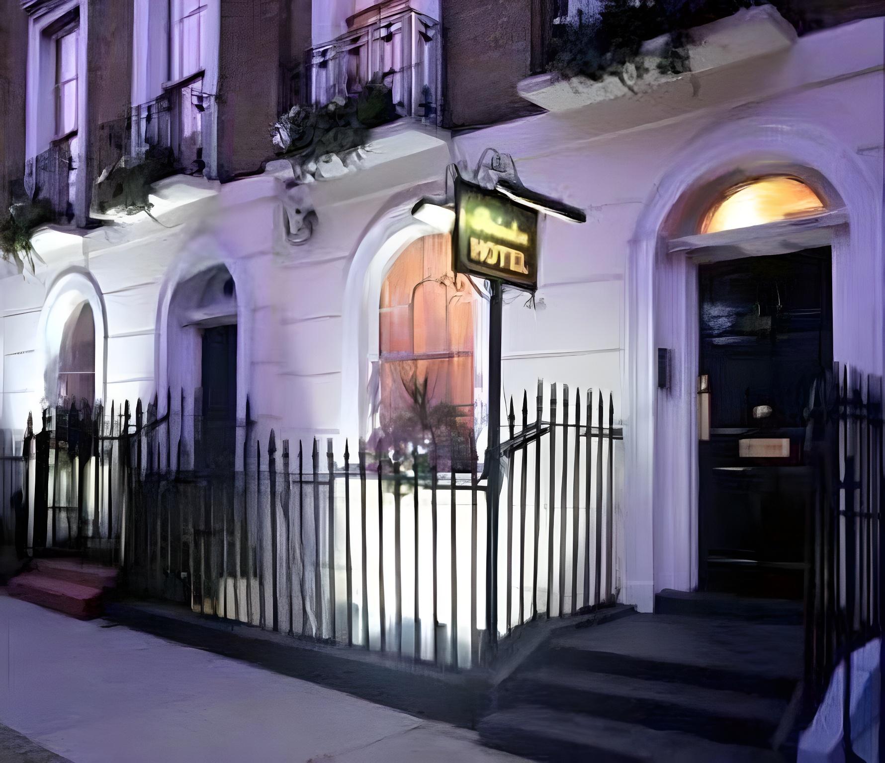 Фото Swinton Hotel