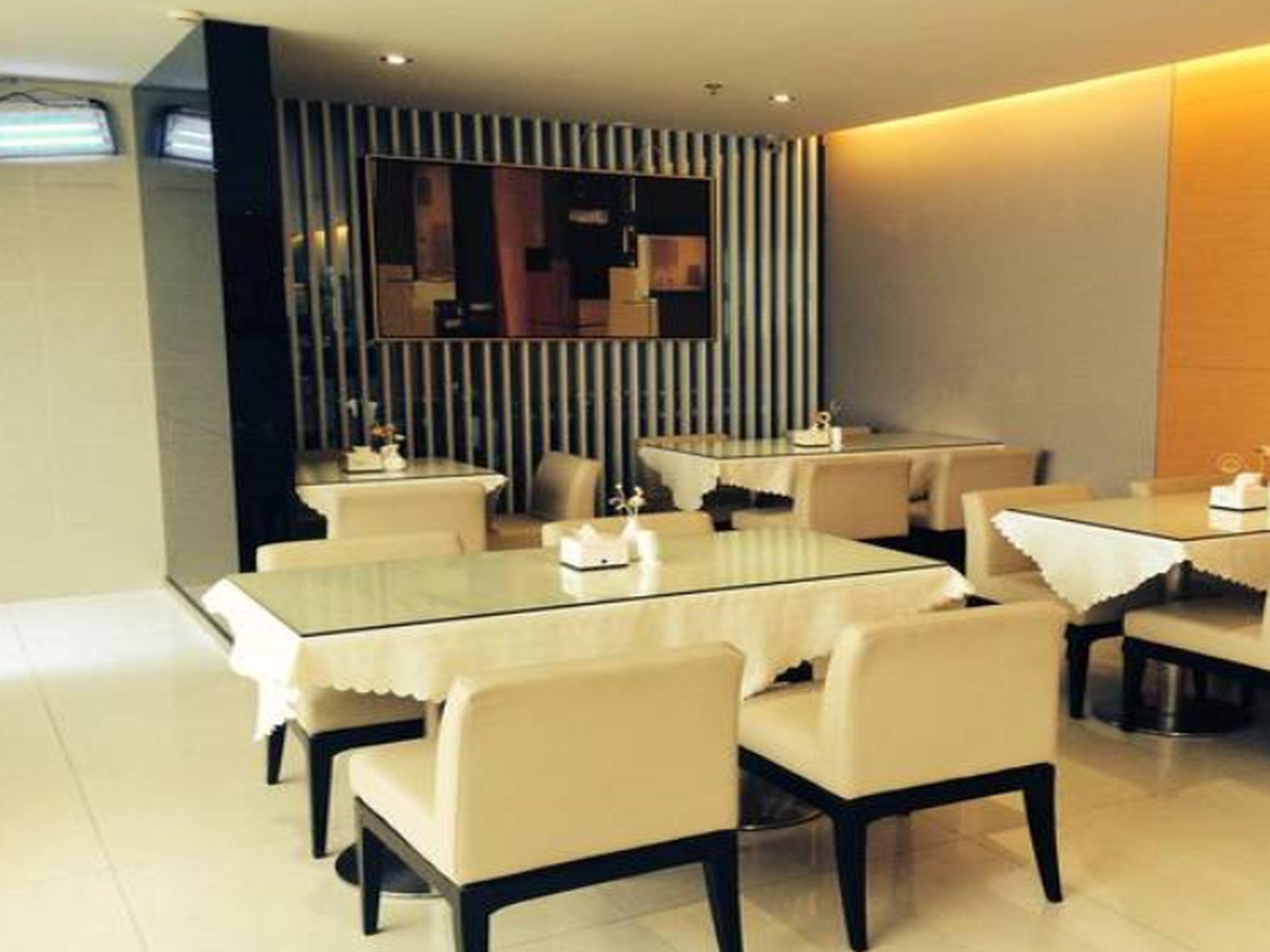 Фото Jinjiang Inn Guiyang Wenchang Pavilion