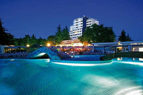 Гостиница Valamar Diamant в Порече