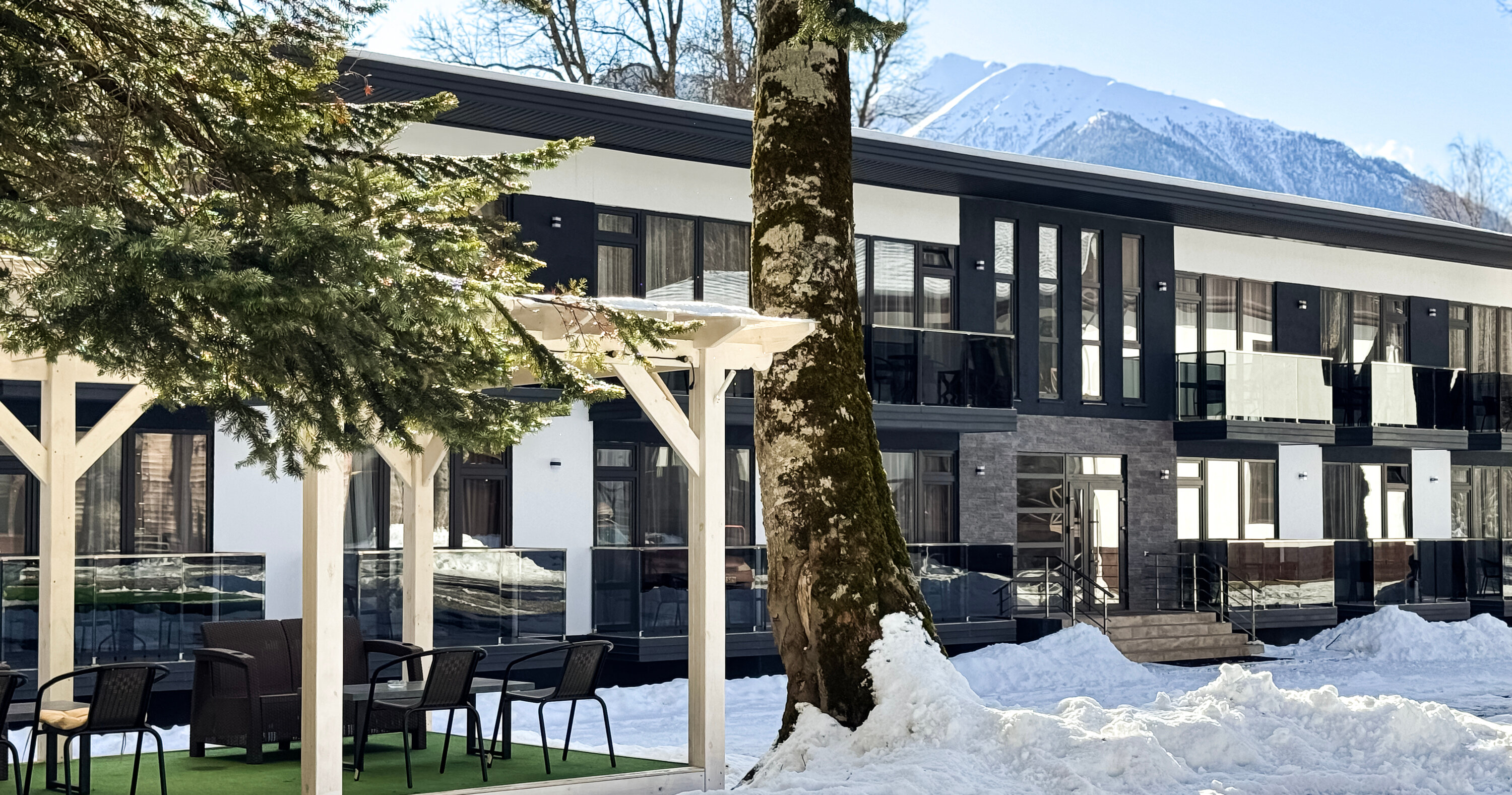 Фото отеля 2