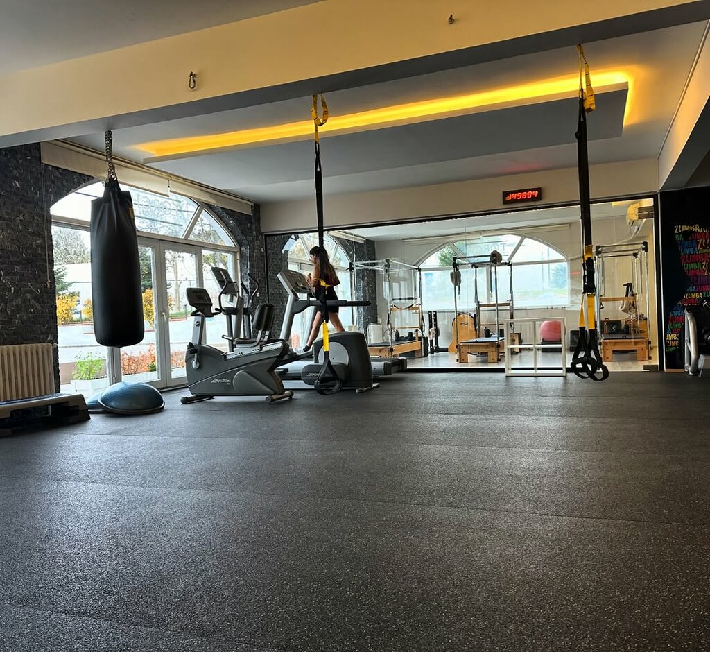 Fitness club Torch Pt Studio/Omerli, Istanbul, photo