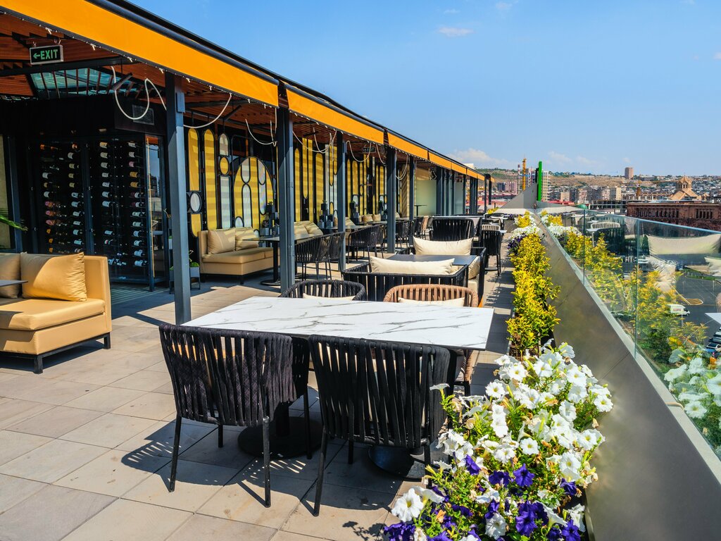Restaurant Ember Rooftop Bar & Restaurant, Yerevan, photo