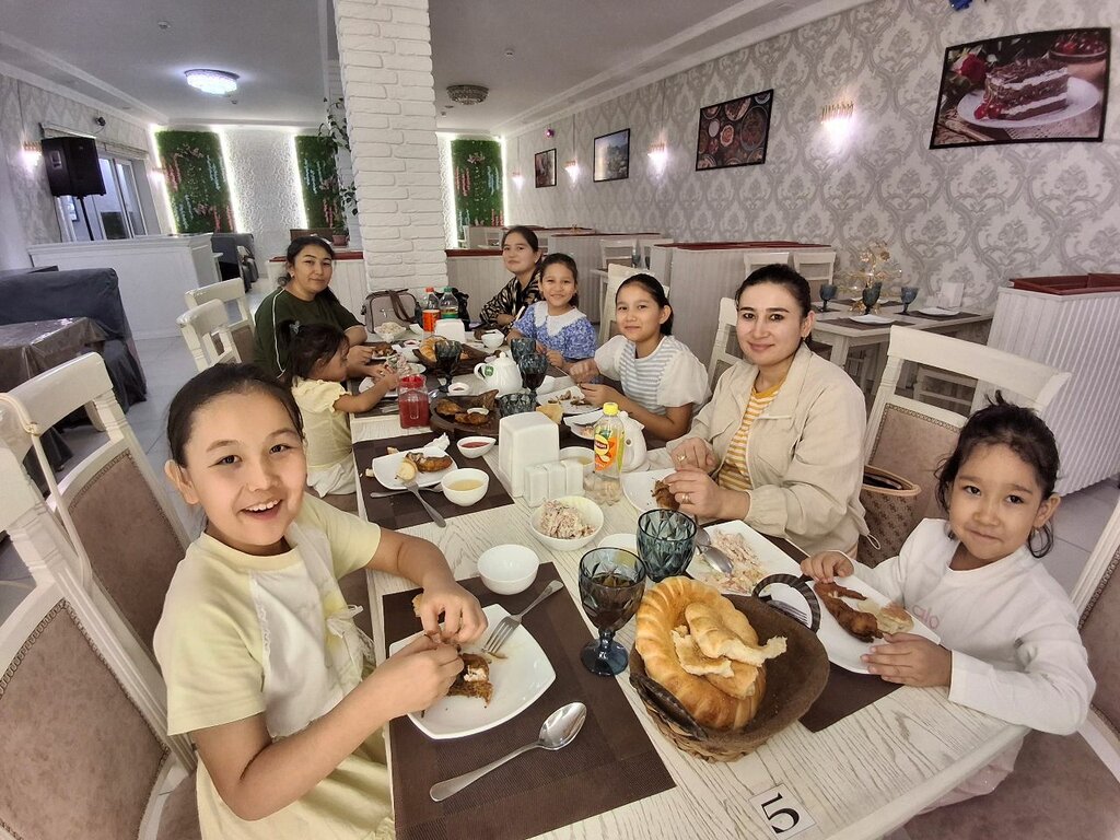 Qahvaxona Oltin Baliq, Toshkent viloyati, foto