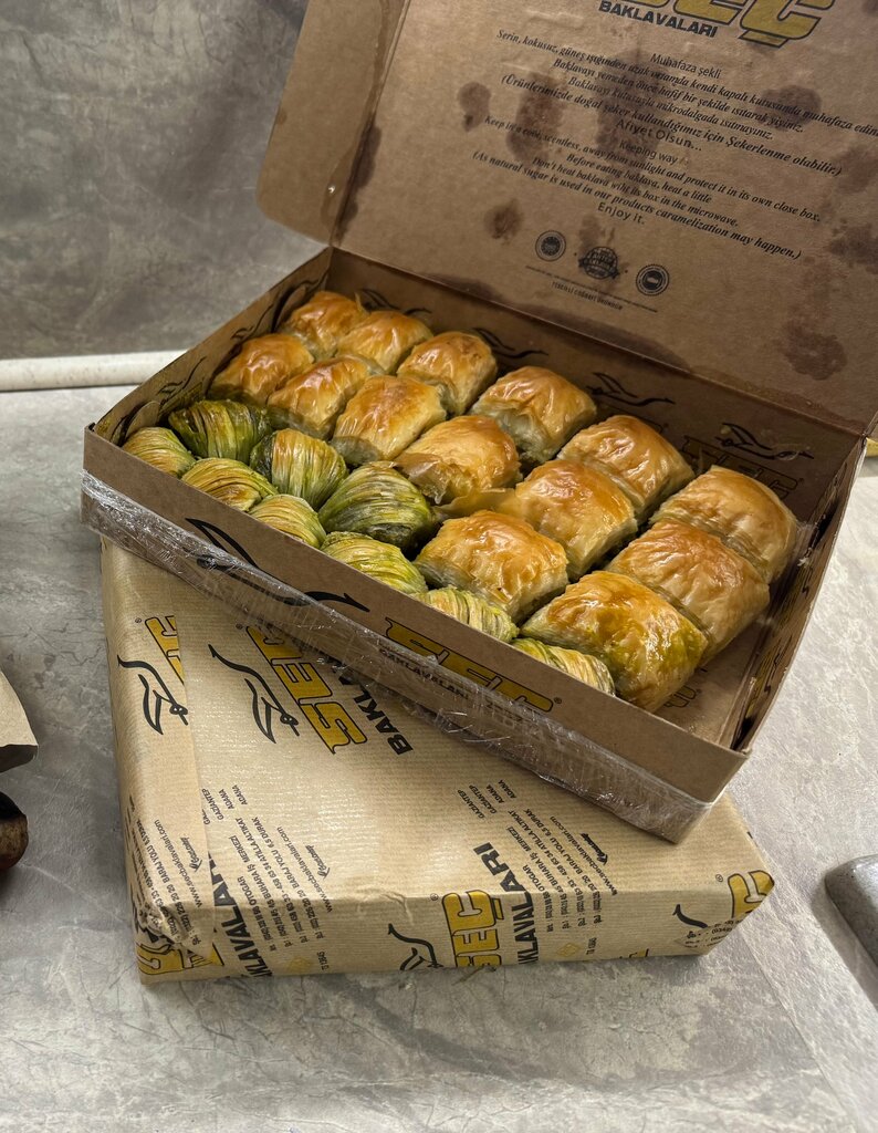 Confectionary Seç Baklavaları Göktürk, Istanbul, photo