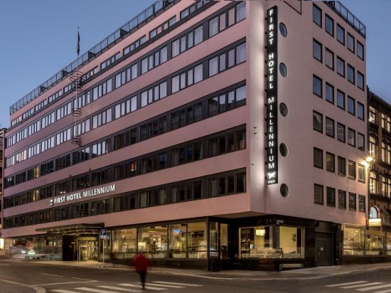 Фото отеля 1