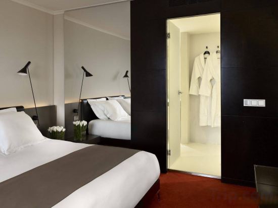 Фото Park Plaza Victoria Amsterdam