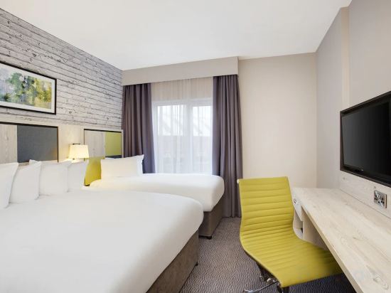 Фото Leonardo Hotel Manchester Central - Formerly Jurys Inn