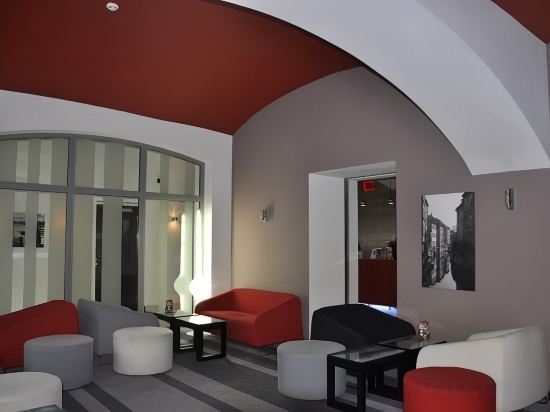Фото Red and Blue Design Hotel Prague