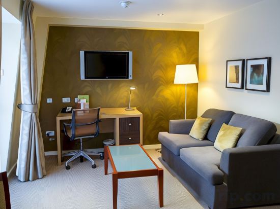 Фото DoubleTree by Hilton London - West End