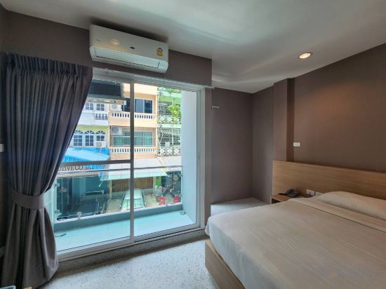 Фото The Fifth Residence