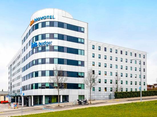 Hotel ibis budget Genève Aéroport, Geneva, photo