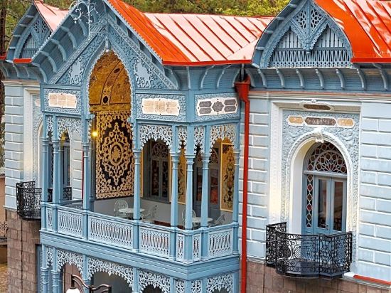 Фото Golden Tulip Borjomi Hotel