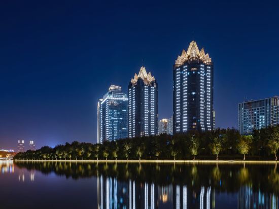 Фото Novotel Zhengzhou Convention Centre