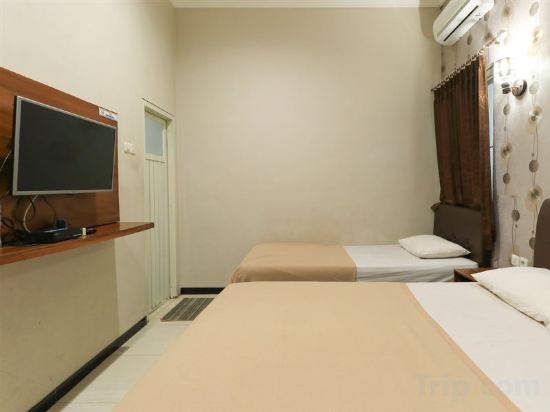 Фото House of Dharmawan