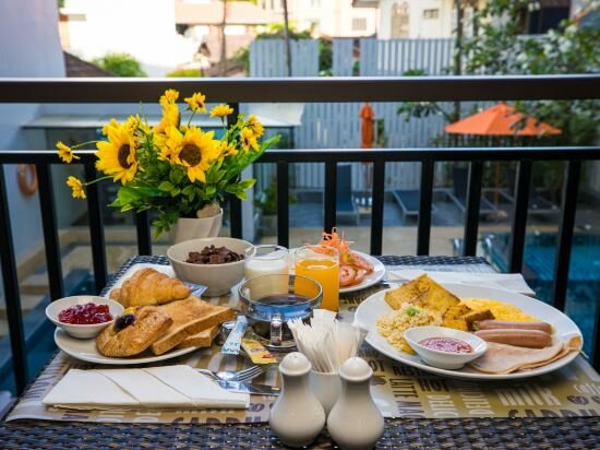 Фото Citrus Patong Hotel by Compass Hospitality