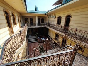 Гостиница Shahram Plus