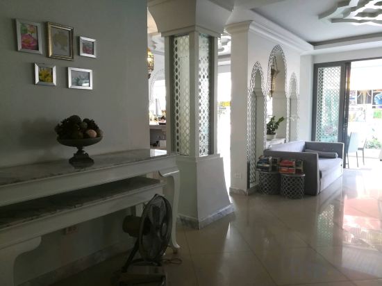 Фото The Verandah