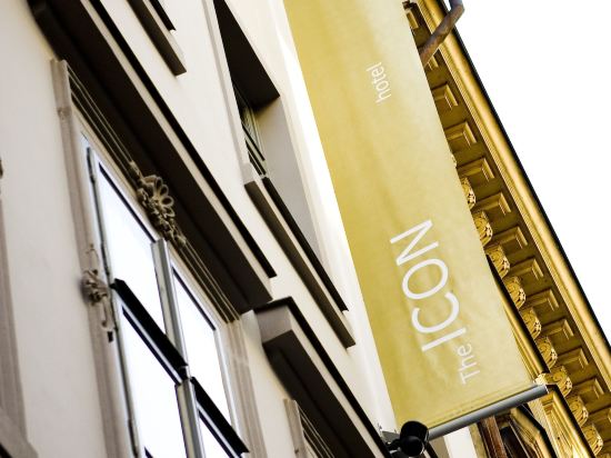 Фото The Icon Hotel & Lounge