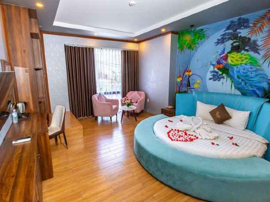 Фото Jade Scene Hotel