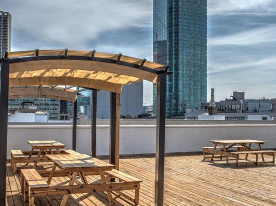 Фото Lic Plaza Hotel