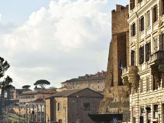 Фото Dimora ai Fori - Guesthouse