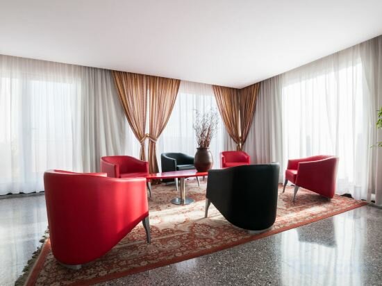 Фото Hotel Gaudi