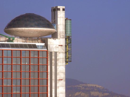 Фото Hyatt Regency Barcelona Tower